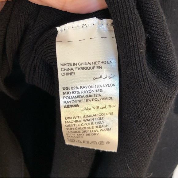 CHICO’S black long single gold button cardigan lightweight sweater layering S - Picture 5 of 8